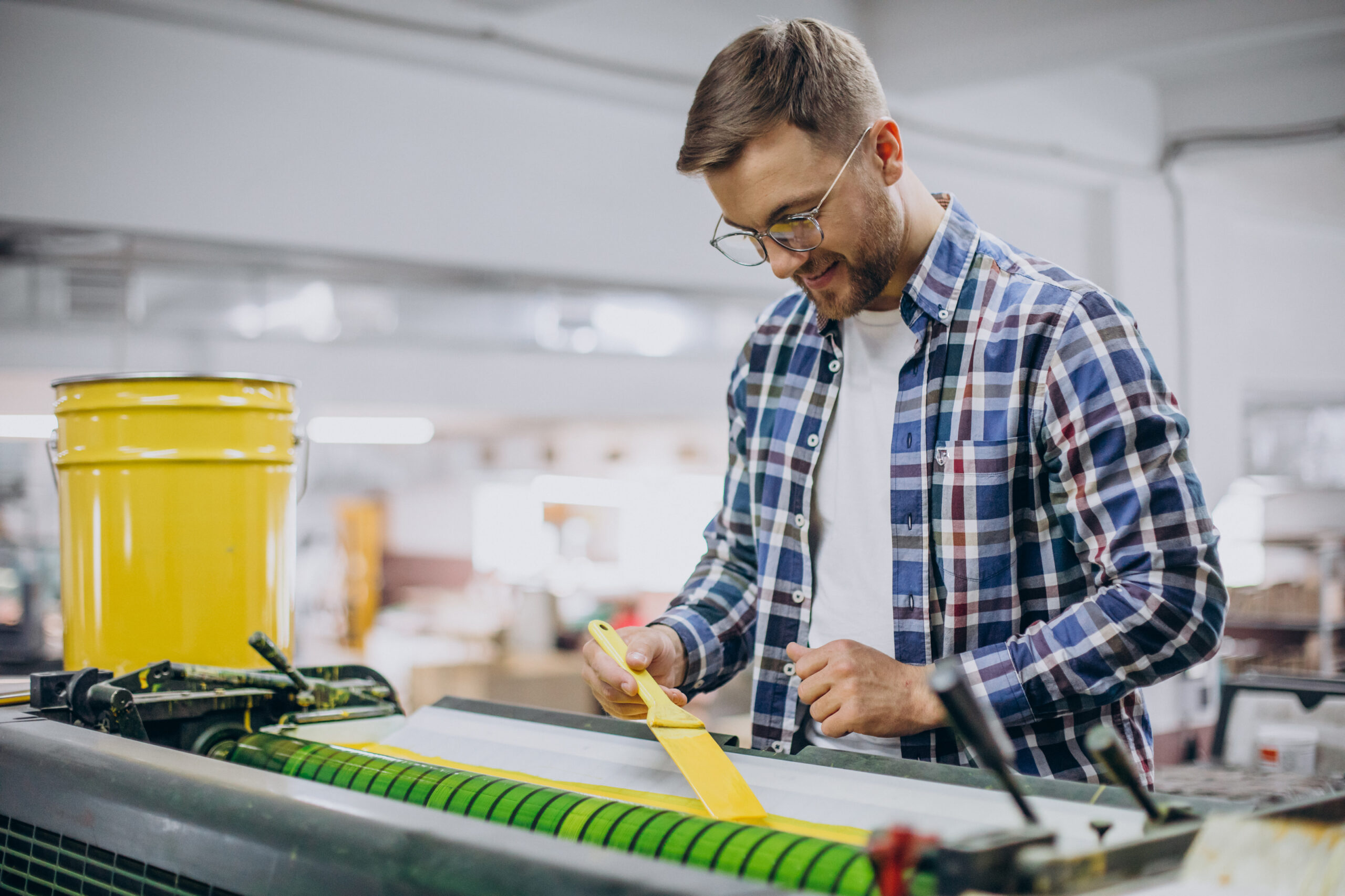 Por qué elegir Arlequín BCN Si buscas impresión de calidad con un compromiso real hacia la sostenibilidad, somos tu mejor opción. Trabajamos con editoriales, agencias de publicidad y diseñadores, ofreciendo soluciones personalizadas que combinan innovación, calidad y respeto por el medio ambiente. Forma parte del cambio Descubre más sobre nuestros servicios sostenibles en Arlequín BCN y deja que tus proyectos reflejen tus valores.